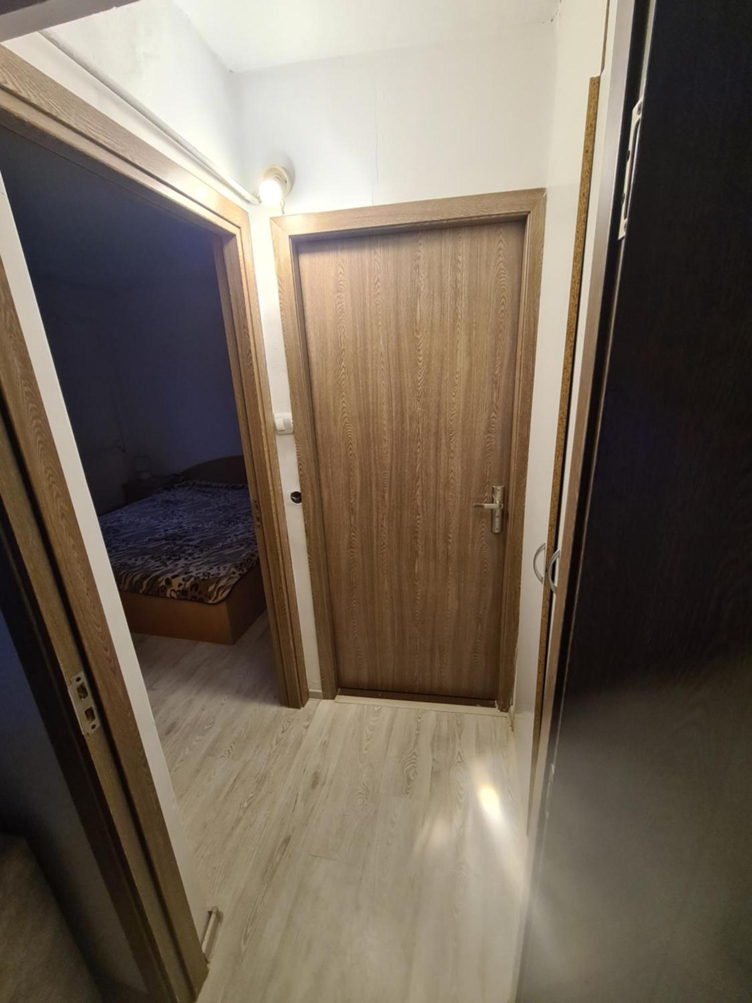 Apartament 2 Camere Etaj 4 Din 4 Craiova Exterior foto